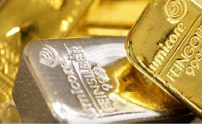 आयकर छापे से सहमा सर्राफा बाजार, सोना-चांदी में गिरावट का दौर, छोटे-बड़े निवेशकों के लिए खरीदारी का सुनहरा मौका