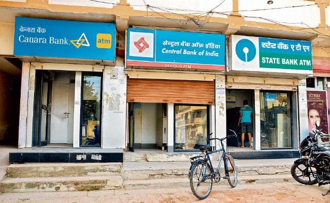 पटना में ATM से पैसे निकालने जा रहे हैं, स्थिति अब भी है नाजुक, पढ़ें