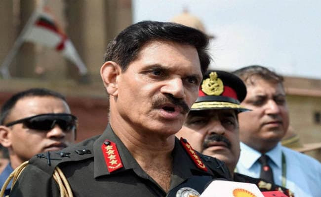 नगरोटा पहुंचे सेना प्रमुख दलबीर सिंह, स्थिति का जायजा लिया