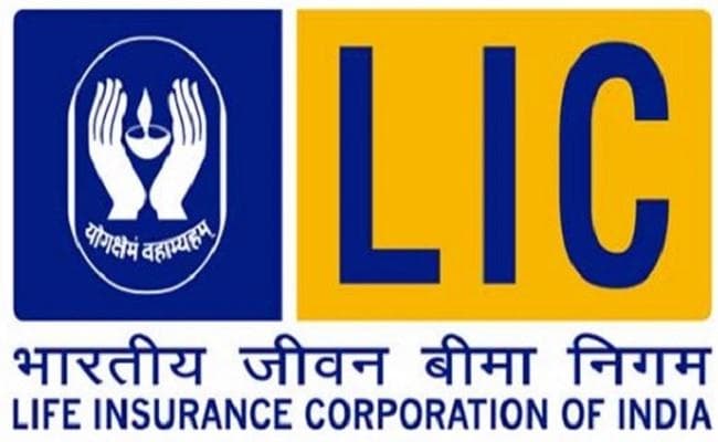 एलआईसी की दादर शाखा में 50 करोड़ रुपये का बीमा, नोटबंदी के बाद 8,000 करोड़ की आमदनी