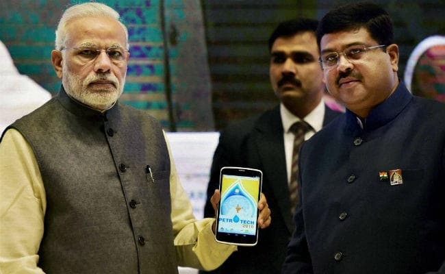 PM मोदी का भारतीय ऊर्जा कंपनियों से बहुराष्ट्रीय कंपनी बनने का आहवान