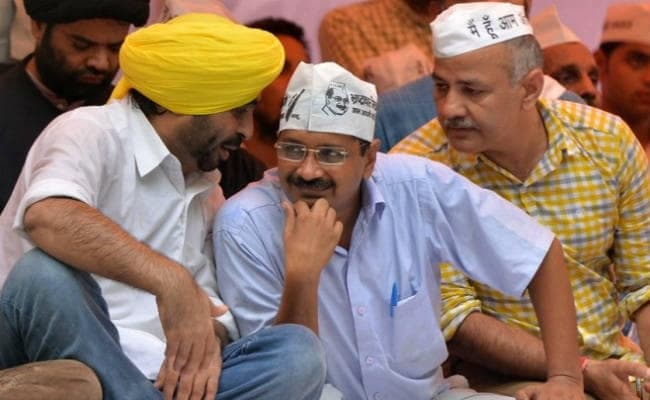 मजीठिया के खिलाफ बड़ा उम्मीदवार खडा करेगी आप