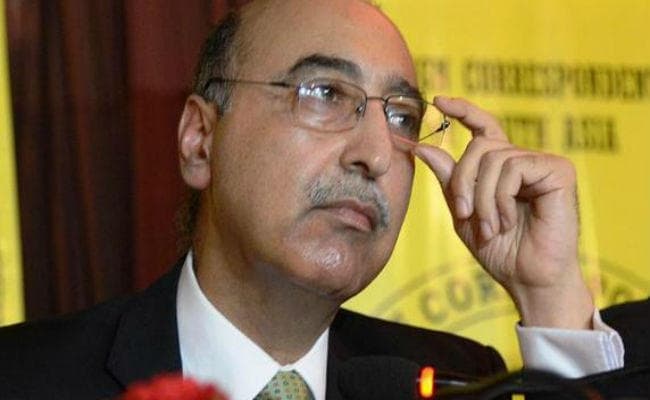 भारत के कड़े रुख के सामने झुका पाक ? पढे, क्या कहा अब्दुल बासित ने