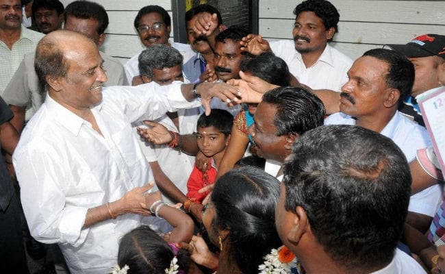 जयललिता के निधन से दुखी रजनीकांत नहीं मनायेंगे अपना बर्थडे, फैंस से की अपील- बैनर न लगायें