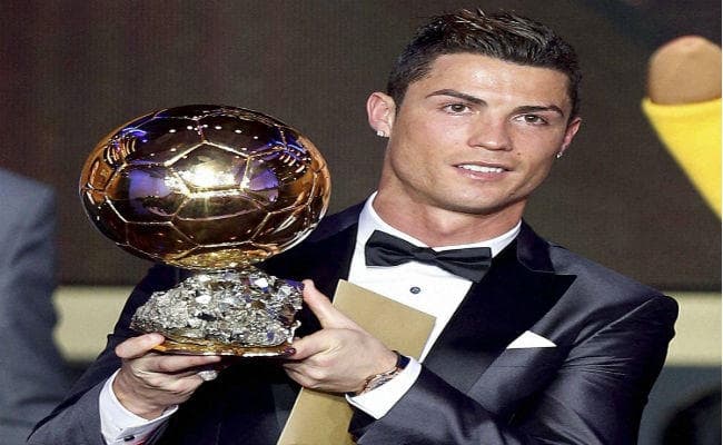 रोनाल्डो ने चौथी बार बैलन डी''ओर का खिताब जीता