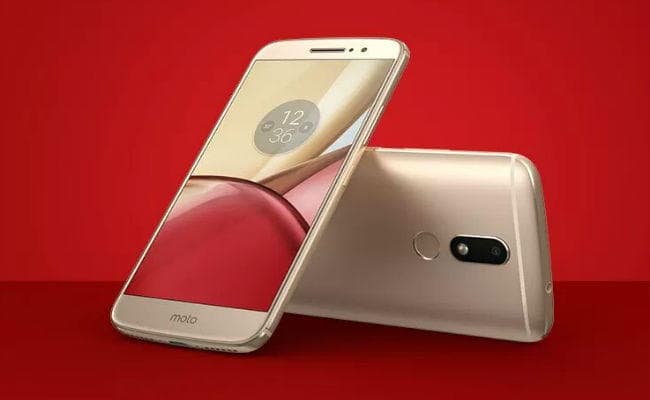 8MP फ्रंट कैमरा व 3 जीबी रैम के साथ लांच हुआ MOTO ''M'', कीमत 15,999 रुपये