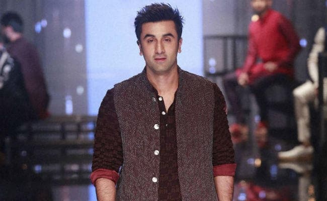 आमिर की ''दंगल'' के साथ रिलीज होगा रणबीर की इस फिल्म का ट्रेलर