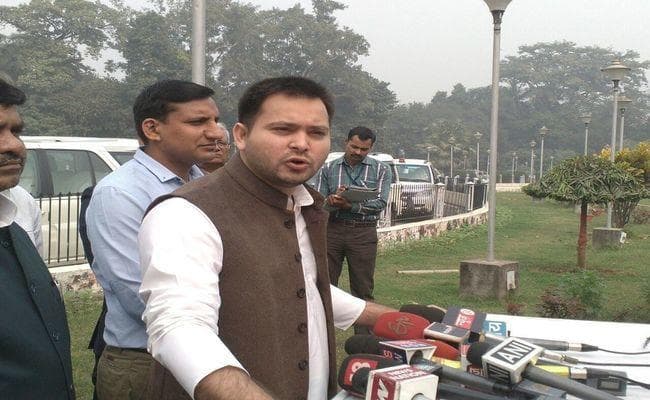 तेजस्वी से मिला अमेरिका और चीन का शिष्टमंडल