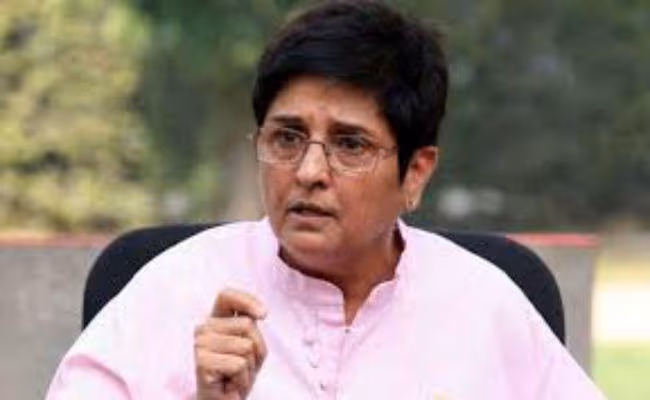 नजीब जंग के बाद किरण बेदी के साथ चर्चा में हैं ये तीन नाम