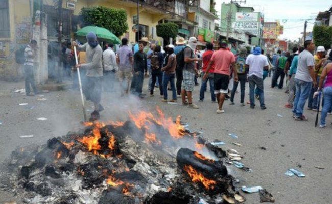 मेक्सिको में क्रिसमस की पार्टी बदरंग, सात अन्य की हत्या, 6 सर मिले