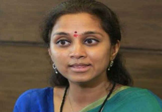 संसद में साड़ी, फैशन पर भी होती हैं गाॅसिप : सुप्रिया