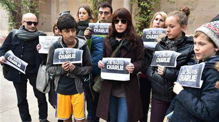 शार्ली हेब्दो की बरसी पर फिर हुआ हमला