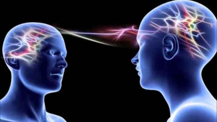 टेलीफोन को भूलिए, अब टेलीपैथी से करें आपस में बात...