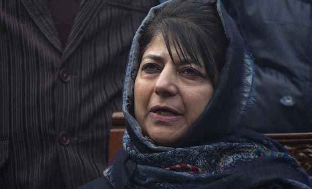 J&K : ''महबूबा'' मुख्यमंत्री बनने की जल्दबाजी में नहीं
