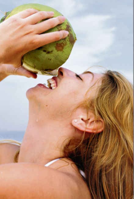 नारियल पानी है खूबसूरती का ऑक्सीजन