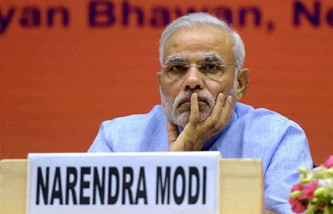 गणतंत्र दिवस पर पीएम मोदी ने पुलिसकर्मियों को भेजे एसएमएस