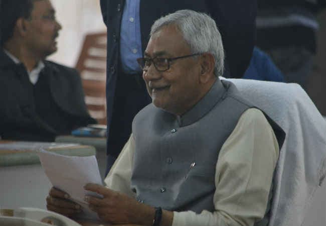 बिहार सरकार ने बढ़ाये प्रोफेशनल टैक्स, जमीन रजिस्ट्री भी महंगी