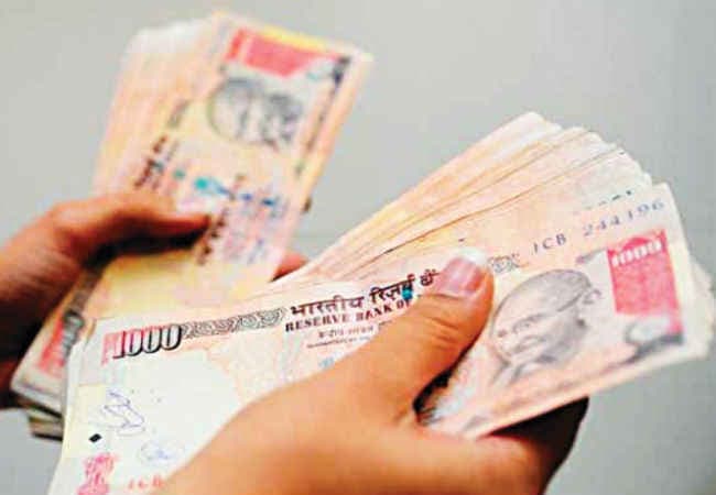 टैक्स रिटर्न्स : टैक्स स्लैब वही, हाउस रेंट में छूट बढ़ी