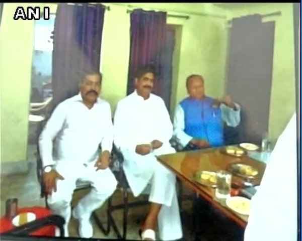 बिहार के मंत्री ने की शहाबुद्दीन से मुलाकात, भाजपा ने मांगा इस्तीफा