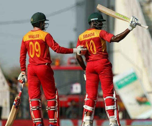 टी20 विश्व कप : पहले क्वालीफायर में जिंबाब्वे ने हांगकांग को 14 रन से हराया