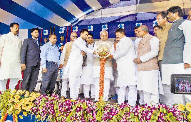 बिहार का हर गांव शहर की तरह बनेगा : CM नीतीश