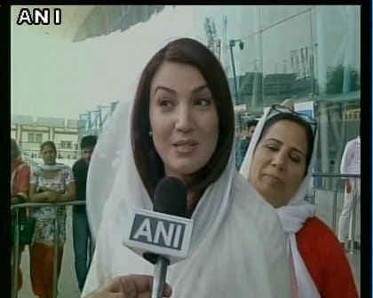 पाकिस्तानी टीम को ‘चियर’ करने कोलकाता पहुंची रेहम खान