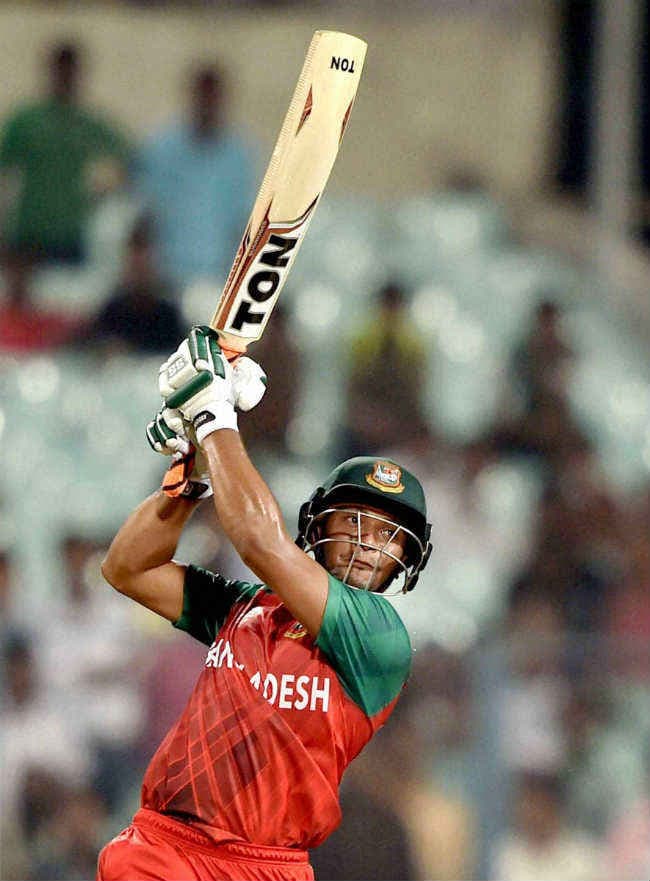 कोहली महत्वपूर्ण लेकिन अन्य को भी कम करके नहीं आंक सकते : शाकिब