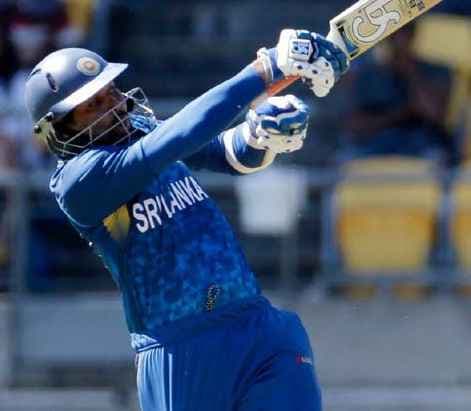 इंग्लैंड ने श्रीलंका को 10 रन से हराया