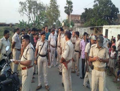 गोपालगंज में गैंगवार, जमानत पर बाहर आये मिंटू सिंह को बीच बाजार गोलियों से भूना