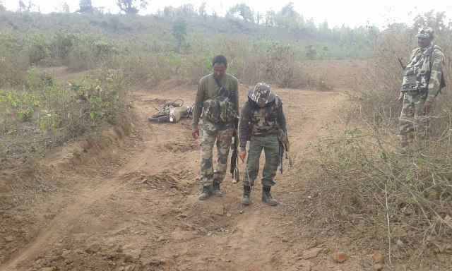 तोपचांची-पारसनाथ इलाके में लैंड माइंस विस्फोट में छह जवान घायल, देखें तसवीरें