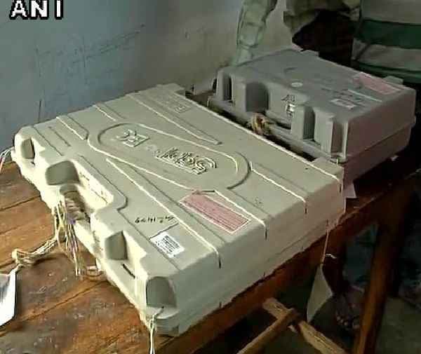 विधानसभा चुनाव : बंगाल में औसत 80 फीसदी हुआ मतदान