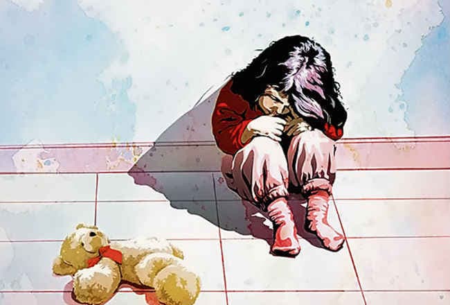 शर्मनाक: 13 साल की बेटी के साथ पिता करता रहा रेप, मां पहुंची थाना