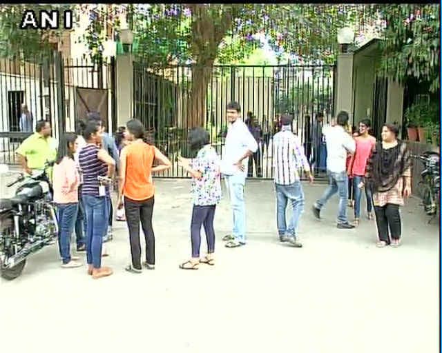 दिल्ली सहित उत्तर भारत के कई शहरों में भूकंप के झटके, केन्द्र अफगानिस्तान