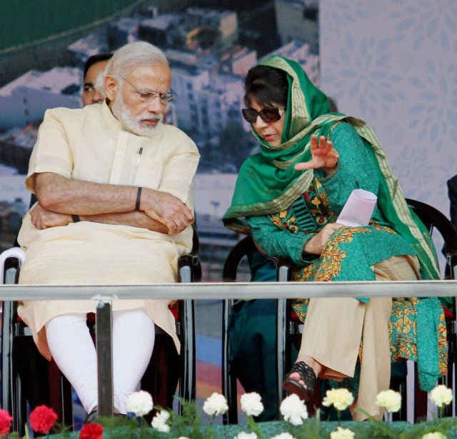 मुझे हिंदुस्तान में रहने का फख्र, कश्मीर के दिल का ‘दर्द'' दूर करना जरूरी : महबूबा