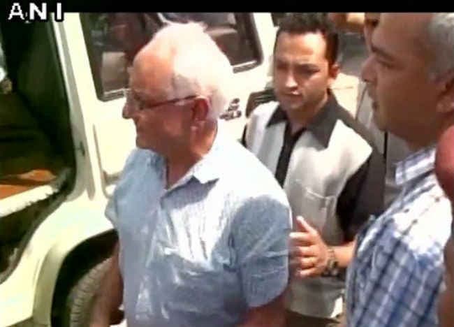 नेपाल में जानेमाने पत्रकार कनक मणि भ्रष्टाचार के आरोप में गिरफ्तार