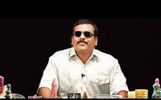 कर्ज के पैसों से खड़ी की "25 करोड़ की कंपनी