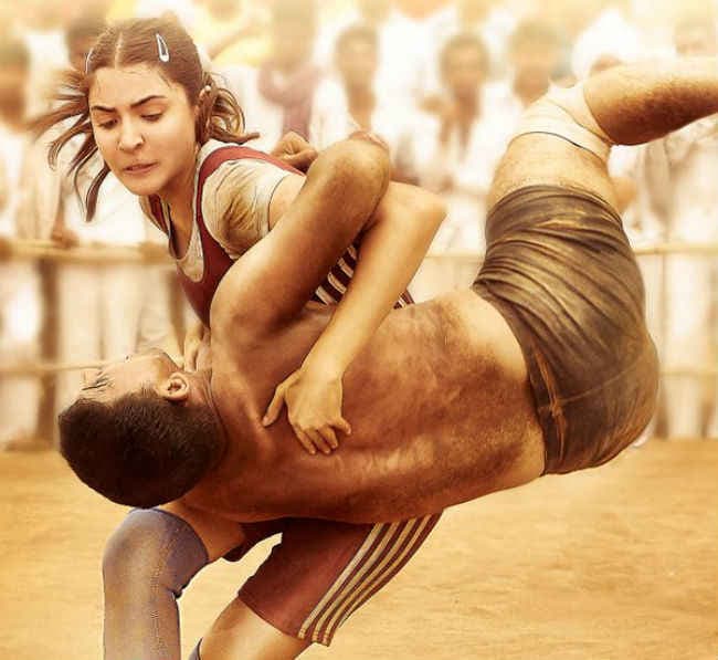 SULTAN : सामने आया अनुष्का शर्मा का दमदार लुक, तसवीर