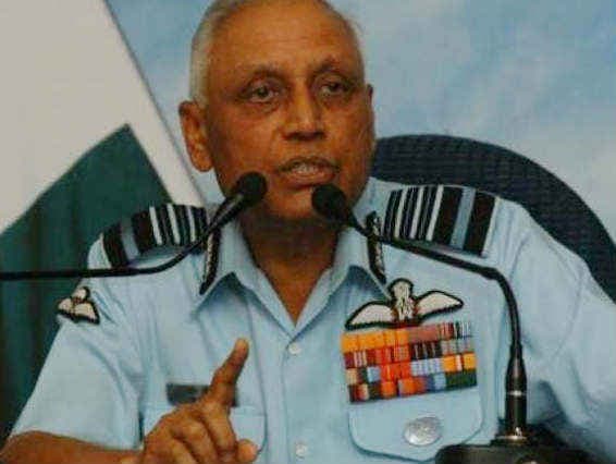 भारतीय वायु सेना के पूर्व प्रमुख एस पी त्यागी और गौतम खेतान को सीबीआई ने समन भेजा