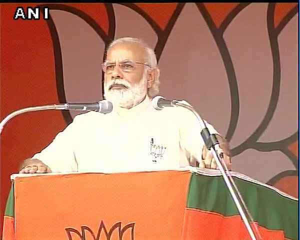 दो दलों के कब्जे से मुक्त होना चाहता है तमिलनाडु : नरेंद्र मोदी