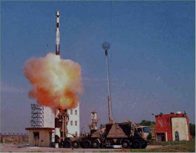 भारत के मिसाइल परीक्षण से बौखलाया पाकिस्तान