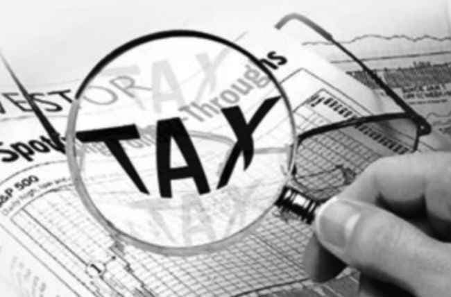 आयकर देने में इतना परहेज!