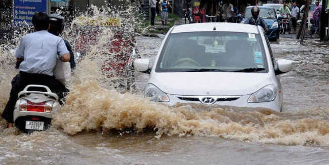 चक्रवाती तूफान ''रोनू'' : समूचे ओडिशा में भारी बारिश की आशंका