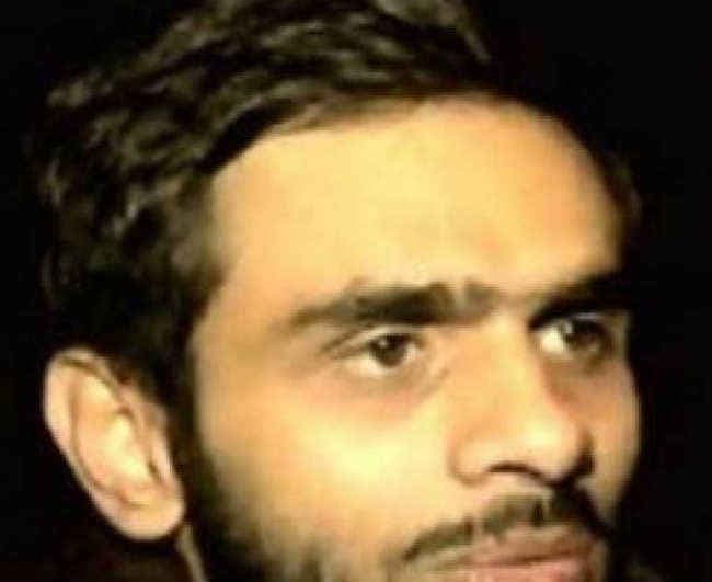 जेएनयू से निष्कासन पर रोक की मांग को लेकर हाई कोर्ट पहुंचे उमर, अनिर्बान
