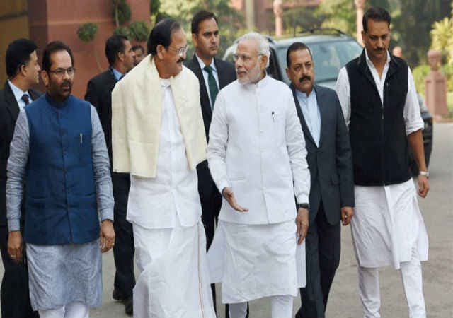 जल्द होगा केंद्रीय कैबिनेट में बदलाव, खराब प्रदर्शन करने वाले मंत्रियों की होगी छुट्टी