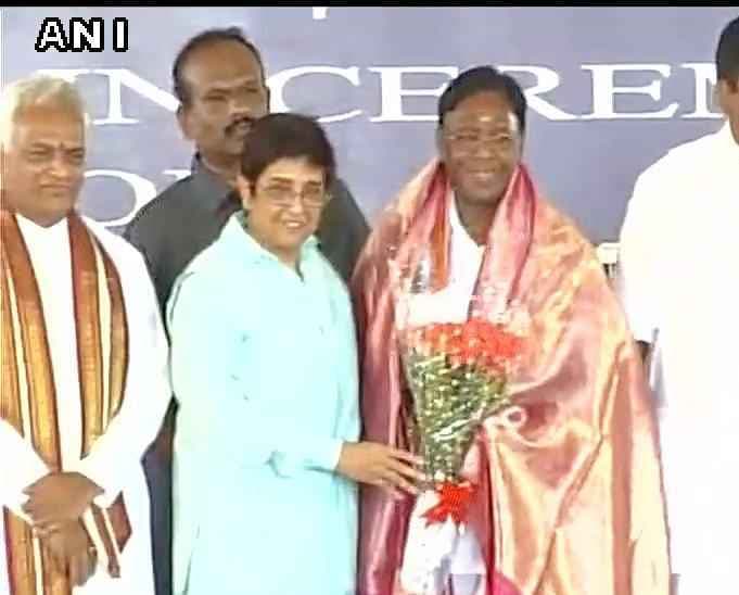 पूर्व केंद्रीय मंत्री वी नारायणसामी ने पुड्डुचेरी के मुख्यमंत्री पद की शपथ ली