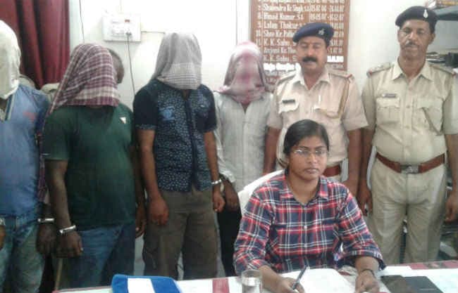 देवघर : विनोद मुर्मू हत्याकांड के मनोज दास समेत 4 आरोपी हिरासत में