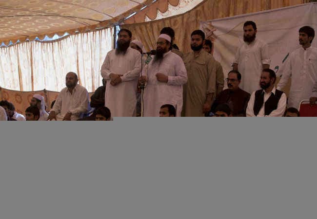 आतंकी हाफिज सईद ने उगला जहर, बोला- अमेरिकी ड्रोन को देखते ही मार गिराओ