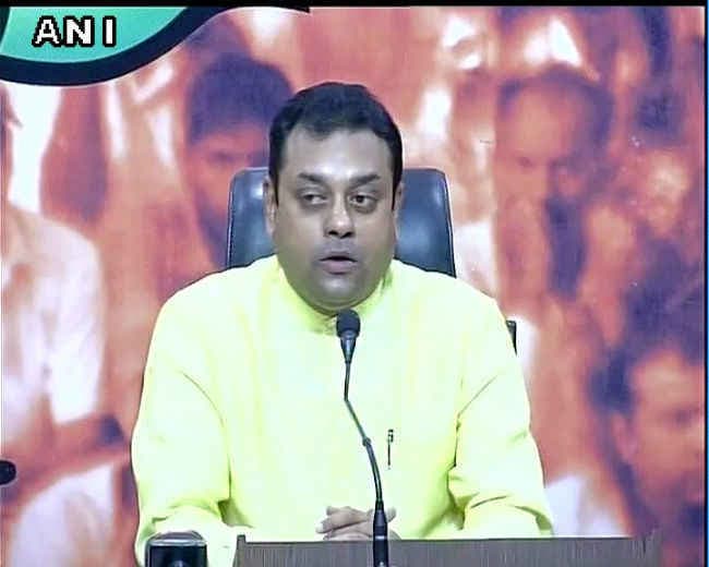 भाजपा का अरविंद केजरीवाल पर पलटवार, राष्ट्रपति के अपमान का लगाया आरोप