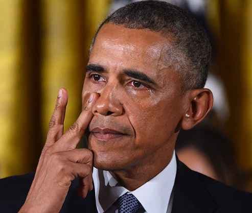 फिर रो पड़े राष्ट्रपति बराक ओबामा, जानिए क्यों?