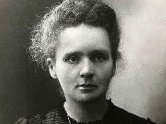 साहस, मूल्य और मर्यादा की याद!